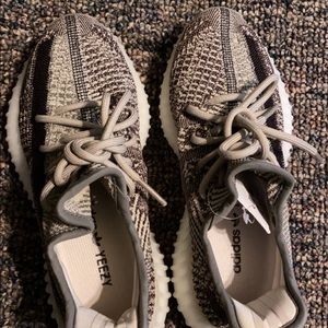 Adidas Yeezy Boost 350 V2